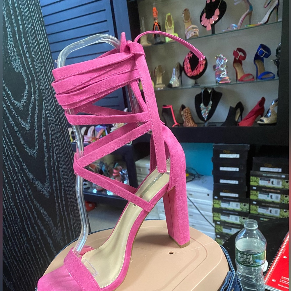 NEW wrap up heel sandals, pink - Picture 2 of 3